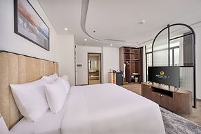 Nesta Celia Danang Hotel