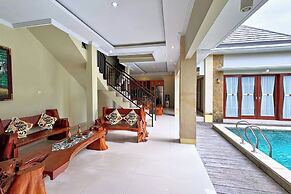 Amory Villa - 3BR Private Pool Villa