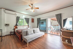 Yanui Paradise unit 2D-2nd floor V216