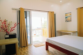 Tulang Diot View and Turtle Haven