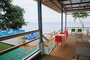 Tulang Diot View and Turtle Haven