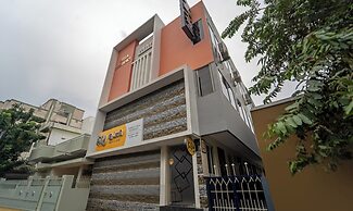 Itsy Hotels Everest Leela Residency