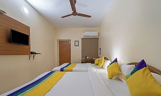 Itsy Hotels Everest Leela Residency