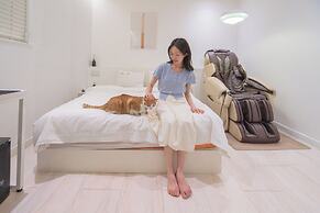 Hotel YAM Yeosu Hakdong