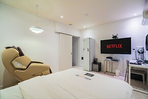 Hotel YAM Yeosu Hakdong