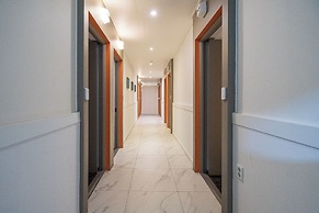 Hotel YAM Yeosu Hakdong