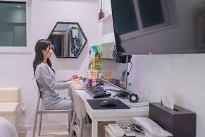Hotel YAM Yeosu Hakdong