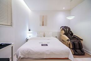 Hotel YAM Yeosu Hakdong