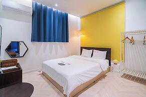 Hotel YAM Yeosu Hakdong