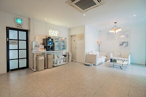 Hotel YAM Yeosu Hakdong