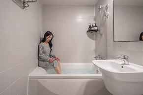 Hotel YAM Yeosu Hakdong