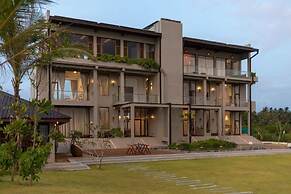 Six Elements Beach Villa