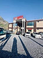 Eagle Resort Hotel and Restaurant