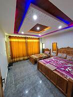 Eagle Resort Hotel and Restaurant