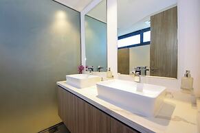 Silk Valley-Luxury 4B with private pool