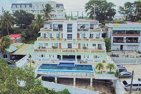 Tagaytay Hotel SixB