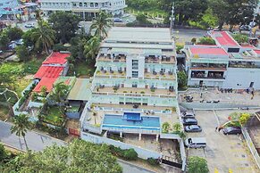 Tagaytay Hotel SixB
