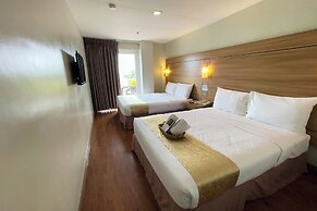 Tagaytay Hotel SixB