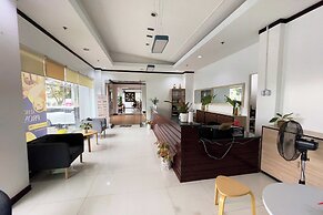 Tagaytay Hotel SixB