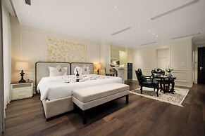 Jade Boutique Hotel