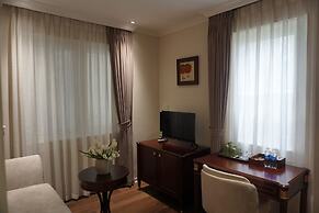 Jade Boutique Hotel