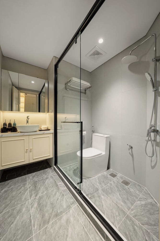 Jade Boutique Hotel