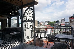 Jade Boutique Hotel