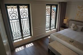 Jade Boutique Hotel