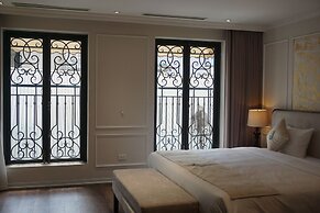 Jade Boutique Hotel