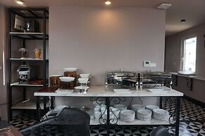 Jade Boutique Hotel