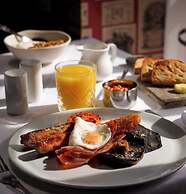 Three Acres Inn & Restaurant