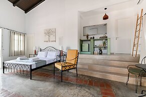 Tepeleni Suites