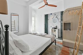 Tepeleni Suites