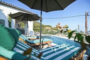 Tepeleni Suites