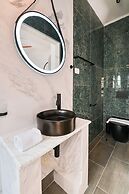 Tepeleni Suites