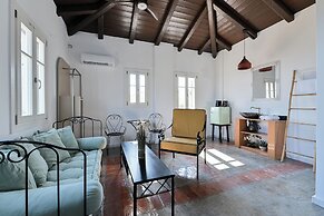 Tepeleni Suites