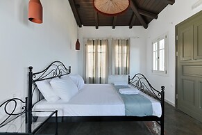 Tepeleni Suites