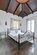 Tepeleni Suites