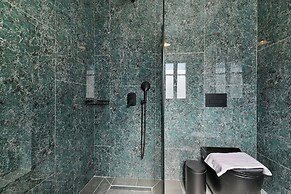 Tepeleni Suites