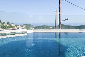 Tepeleni Suites