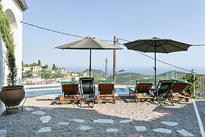 Tepeleni Suites