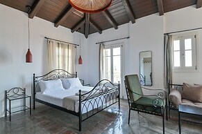 Tepeleni Suites