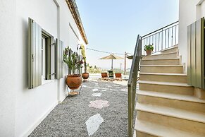 Tepeleni Suites