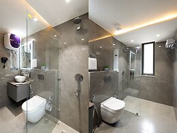 Saltstayz Premier Naraina Central Delhi
