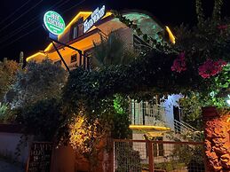 Gold Monami Otel
