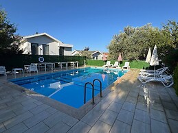 Gold Monami Otel