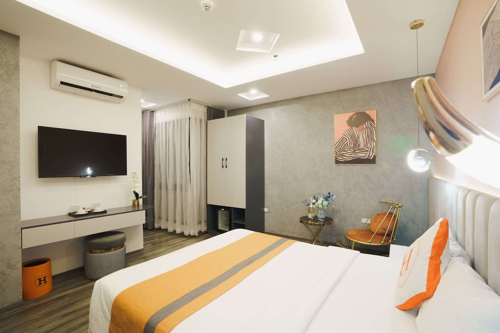 NNT HOTEL - Trung Kính