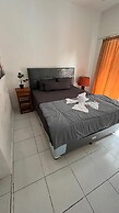 Ajik Guest House