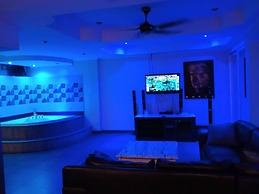 75 sqm Studio Type Jacuzzi Apartment 101a