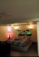 75 sqm Studio Type Jacuzzi Apartment 101a